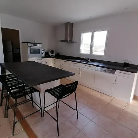 Belle Vue Villa *